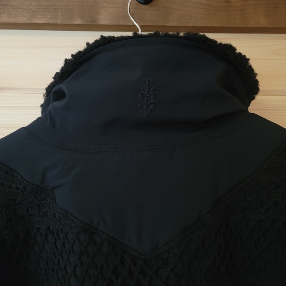 Free People,  Seaside Crocheted Sherpa Fleece Jacket in Black, Size S -NWOT - Picture 9 of 15